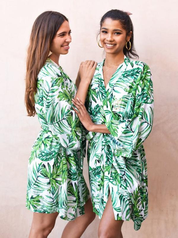 Tropical Bridesmaid Gift, Beach Bridesmaid Gift, Beach Bride Robe, Tropical Bride Gift, Tropical Bridesmaid Robe, Tropical Bachelorette, Wedding Gift, Bride Robe, Engagement Gift