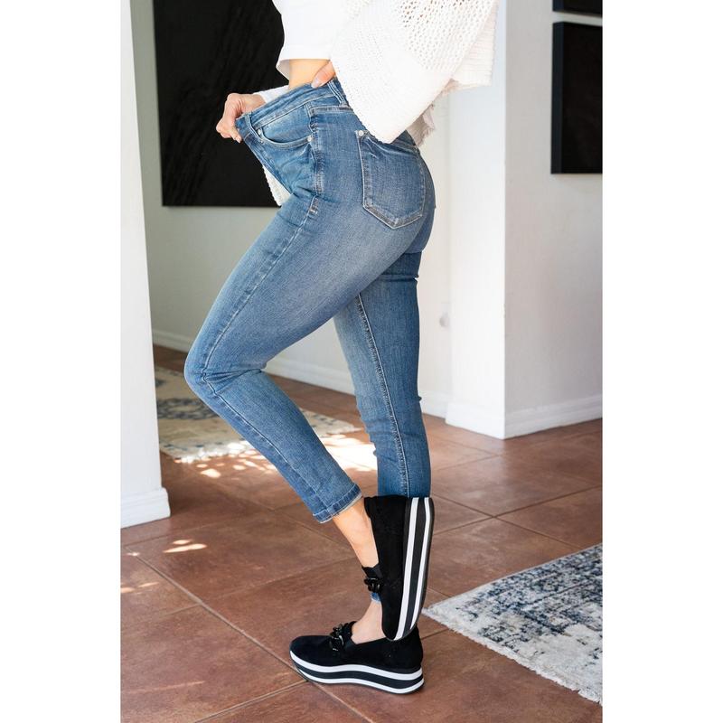 Judy Blue Tummy Tuck High Rise Tummy Control Skinny Jeans