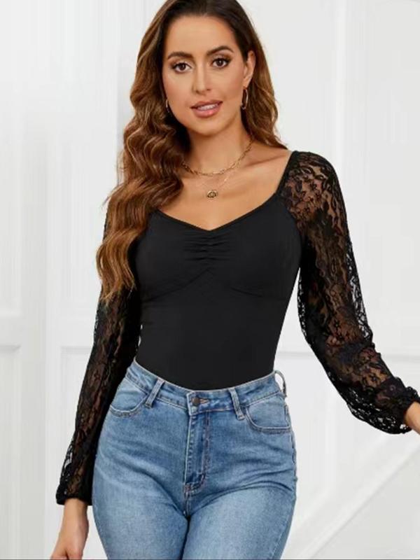 Women's Contrast Lace Ruched Raglan Sleeve Bodysuit, Casual Sweetheart Neck Sheer Long Sleeve Bodysuit for Daily Wear, Ladies Clothes for All Seasons