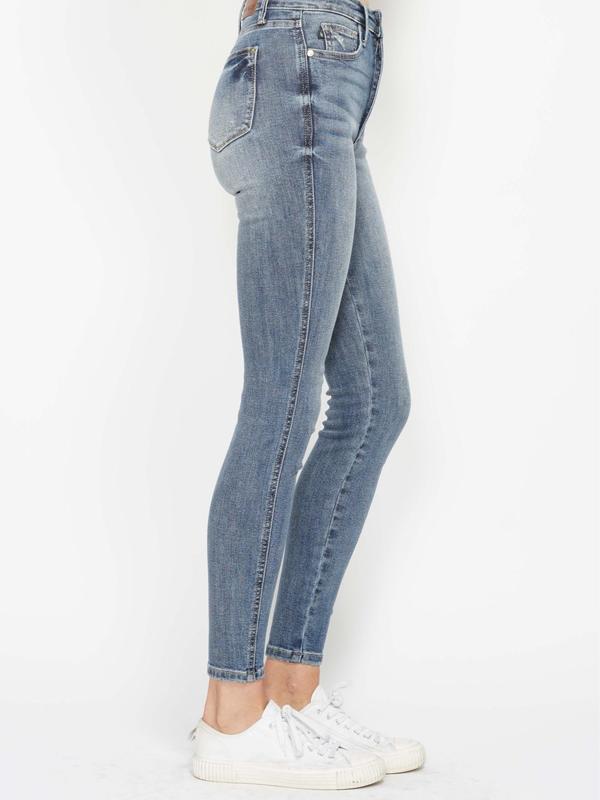 Carmen High Waist Tummy Control Judy Blue Stretch Jeans