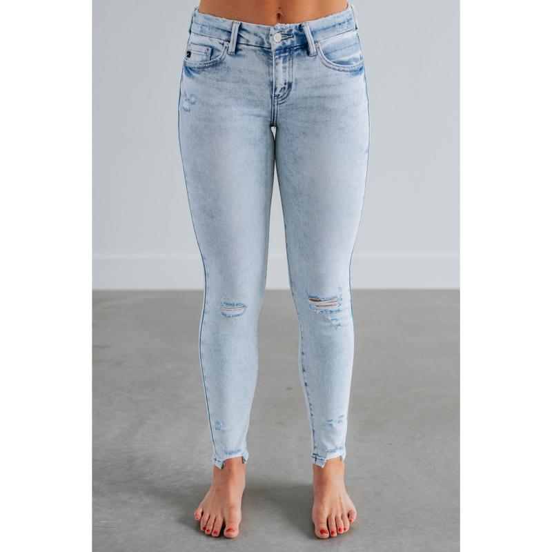 Maela KanCan Jeans - Light Wash