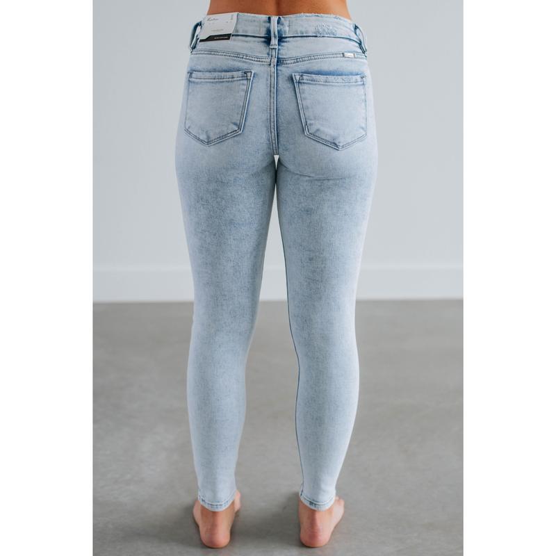 Maela KanCan Jeans - Light Wash