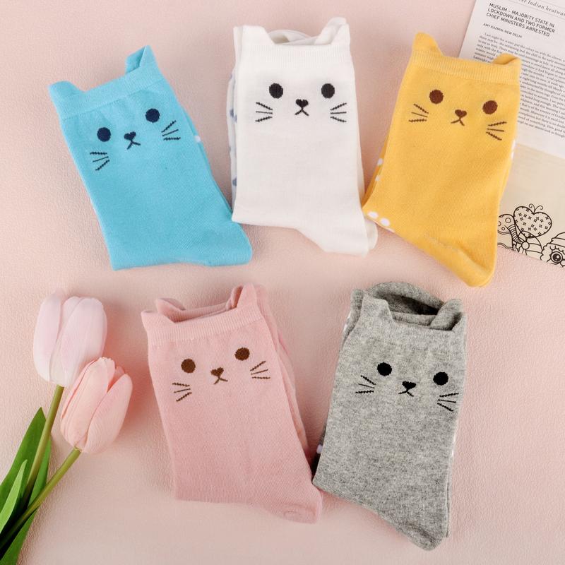 5 Pairs Women's Cat Socks Cat Gifts for Cat Lovers Cat Mom Gifts Cat Gifts for Women Teenage Girls Fabric Lady，Cute gift for Daughter，for son,for child,kid,lovely gift,cure gift,birthday present, Womenswear Animal cute socks