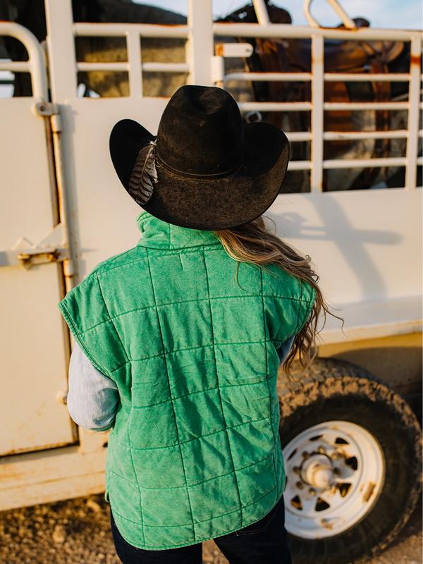 Women's Green Quilted Vest for Warmth and Style - Tops, Womenswear puffer vest