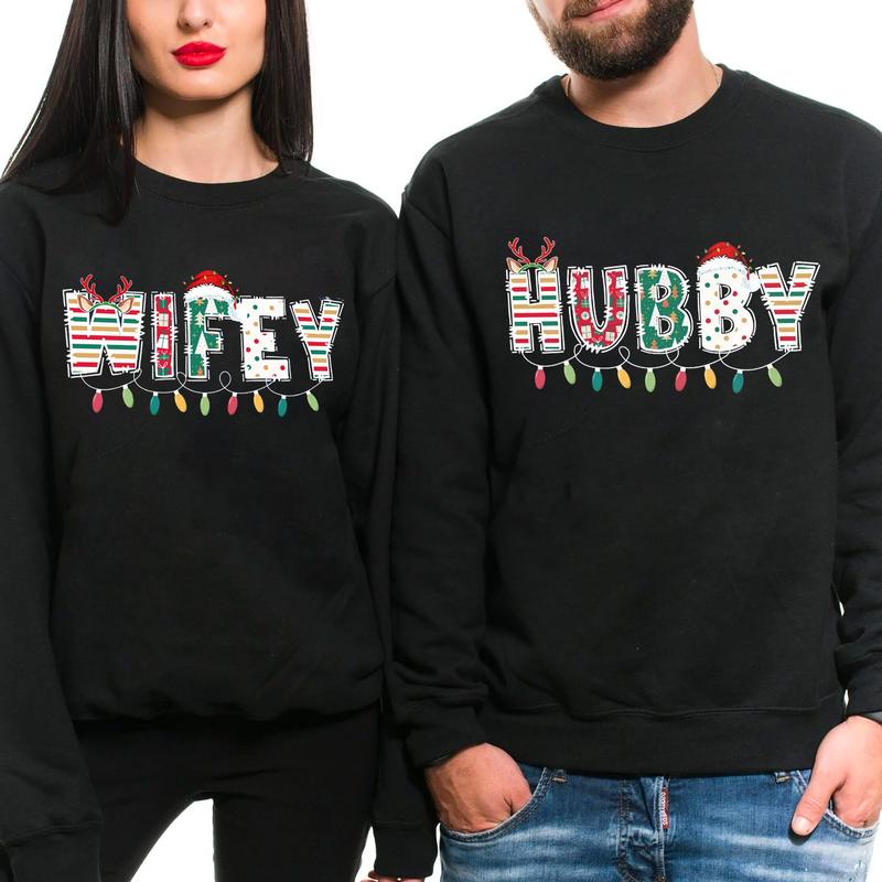 Hubby Wifey Christmas Shirt, Couple Christmas Sweatshirt, Christmas Wife and Husband Clothing T-shirt, Xmas Family Matching Tee Smooth