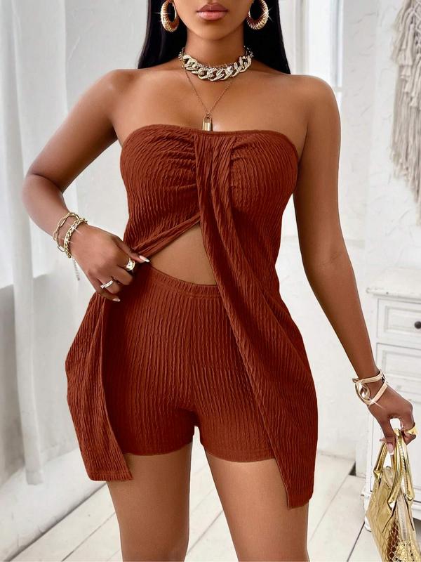 Women's Plain Ruched Split Hem Plicated Tube Top & Elastic Waist Shorts Two-Piece Set, Casual Fashion Cozy Two Piece Outfits for Daily Outdoor Wear, Ladies Summer Clothes