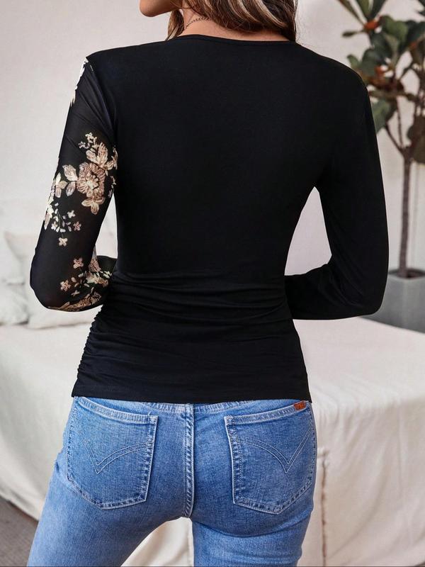 Women's Floral Print V Neck Tee, Casual Long Sleeve T-shirt for Fall & Winter, Women's Clothing for Daily Wear