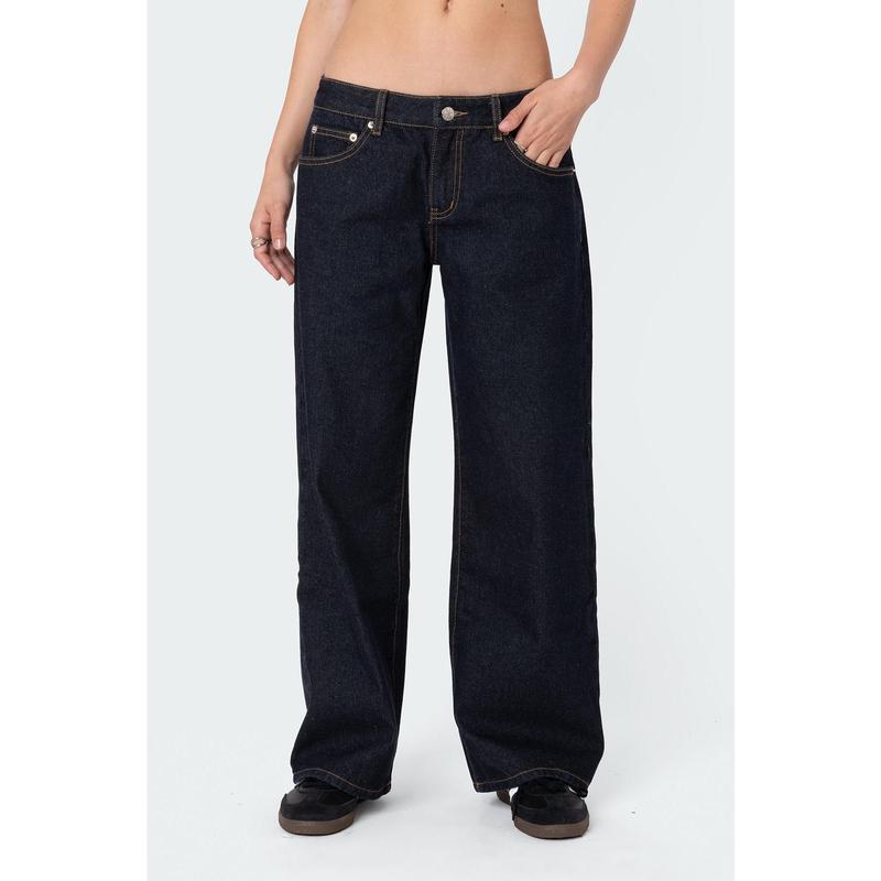 Petite Raelynn Washed Low Rise Jeans