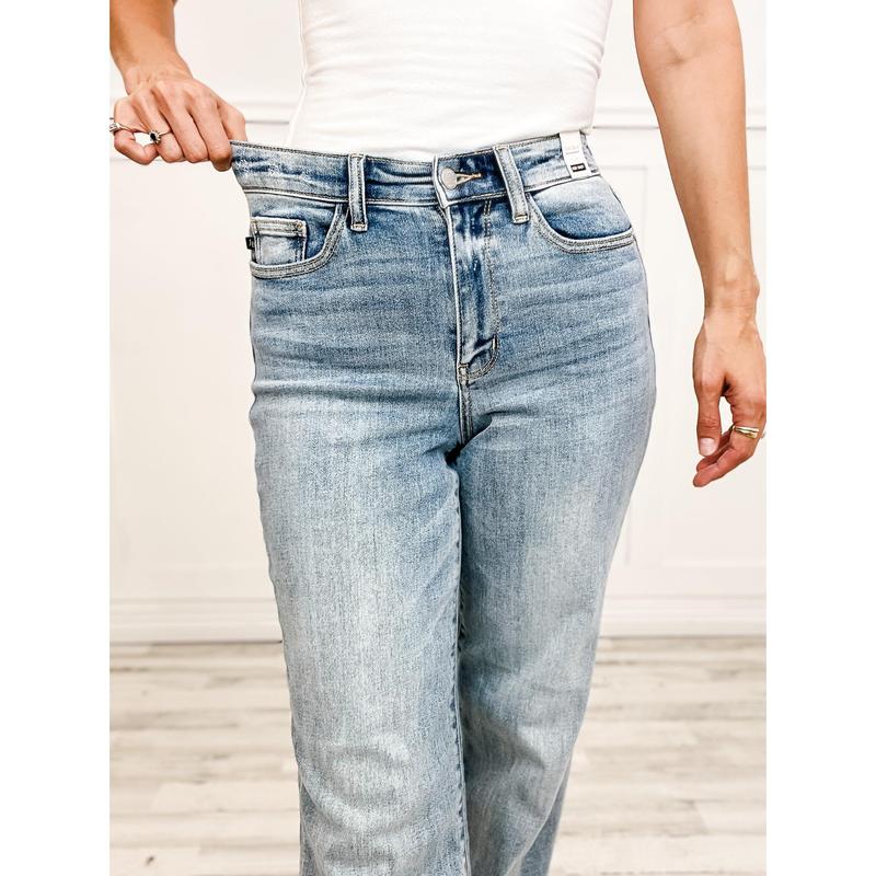 Judy Blue GREER Hi-Rise Straight Leg Non-Distressed Denim Jeans