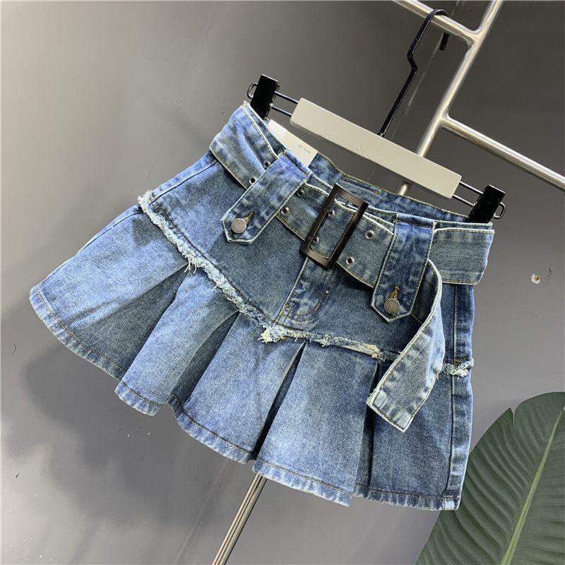 Women's Retro Light Blue Sweet and Spicy Pleated Denim Skirt New Plump Girls Slimming A- line Denim Miniskirt Womenswear Bottom