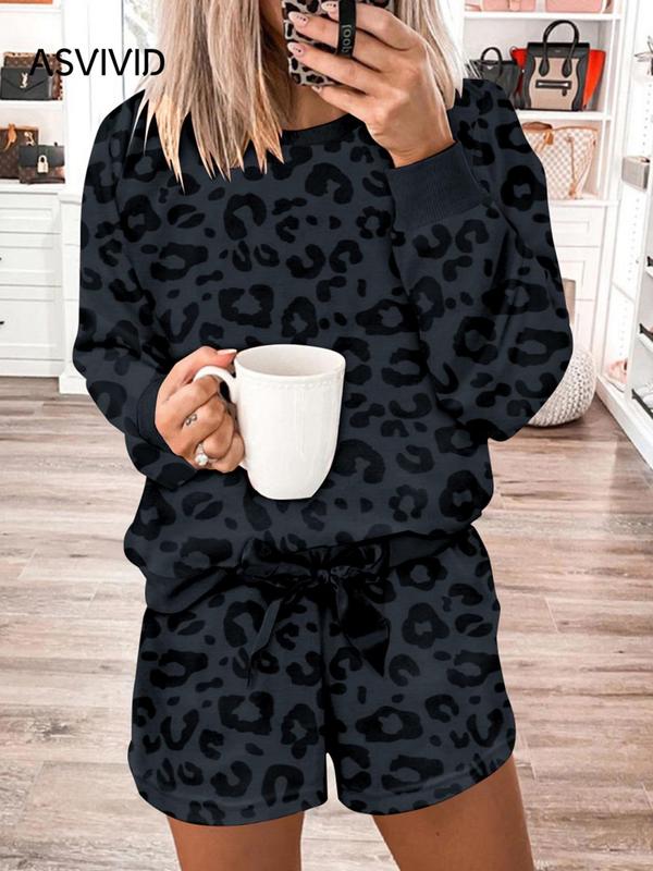 Women's All Over Leopard Print Bow Decor Lounge Set, Casual Comfy Drop Shoulder Round Neck Sweatshirt & Elastic Waist Pocket Sweat Shorts, Ladies Sleepwear for All Seasons