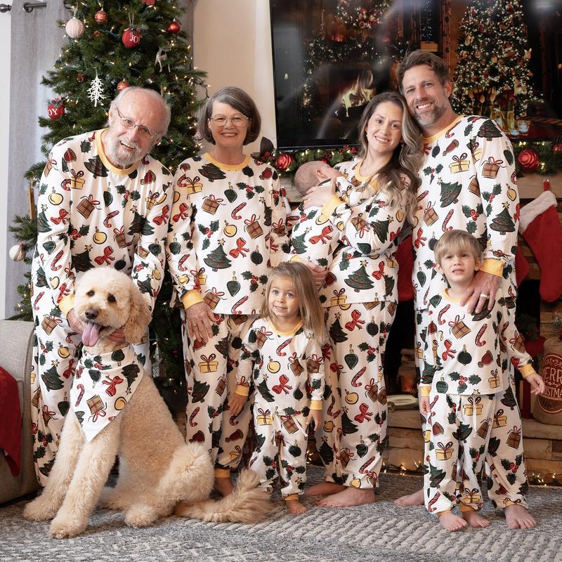 PatPat Christmas Family Matching Allover Christmas-Theme Pattern Pajamas Sets with Drawstring and Pockets