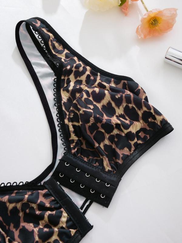 Women's Solid Color Leopard Print Push Up Scallop Trim Bra, Soft Comfy Breathable Hooks Front Wireless Lingerie Top, Lingerie for All Seasons Underwear Sets