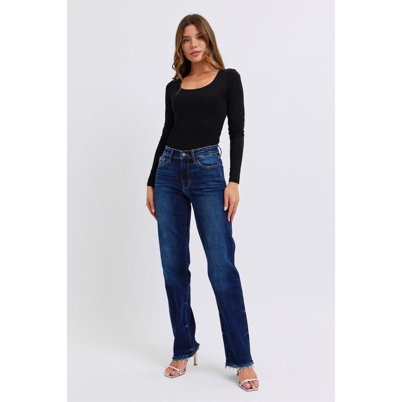 JUDY BLUE MID RISE STRAIGHT LEG JEANS W  FRAY HEM