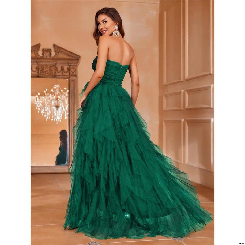 solid color pleated wedding dress