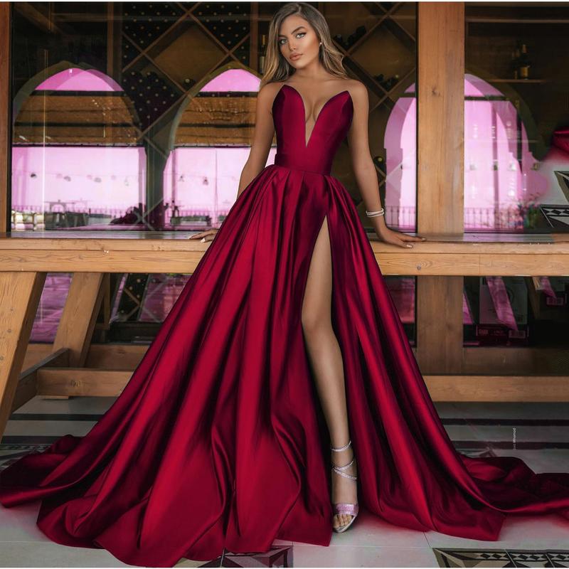 2024 Autumn Winter new fashion sexy deep V split long dress distressed and elegant wedding dress