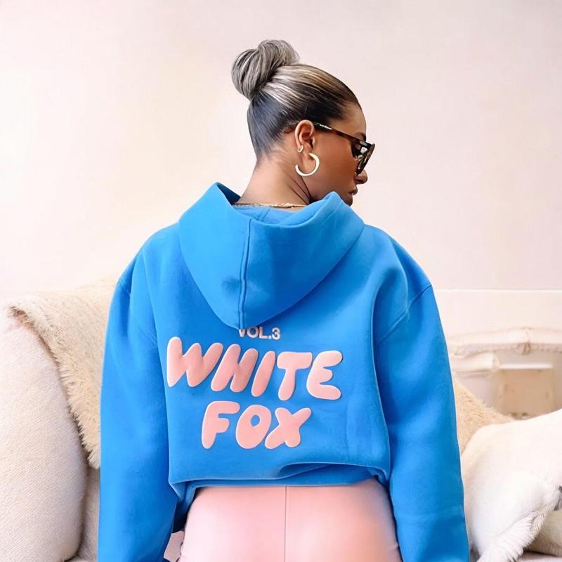 The Whitefox Hoodie in 8 Colours - Leisure Hoodie, Bubbly, Christmas T-, Hoodishirts, Crewneckses – Gifts Suitable for Anyone