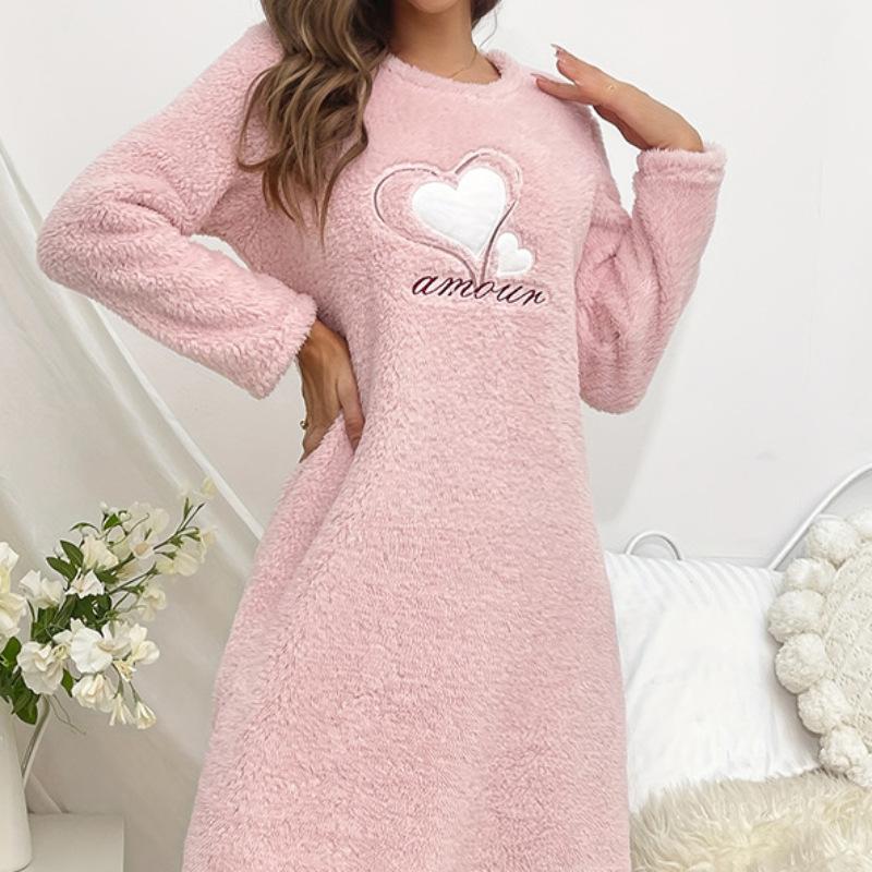 2024 Autumn and Winter Pink Love Flannel Long-Sleeved Thickened Nightdress Pullover Mid-Length Cute Loungewear