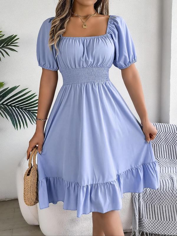 Women's Plain Ruffle Hem Shirred Puff Sleeve A Line Frenchy Style Dress, Elegant Short Sleeve Square Neck Midi Dress for Summer, Back To School Outfits, Summer Dresses, Summer Outfits 2024, Ladies Dress for Beach Holiday, Vintage Clothing