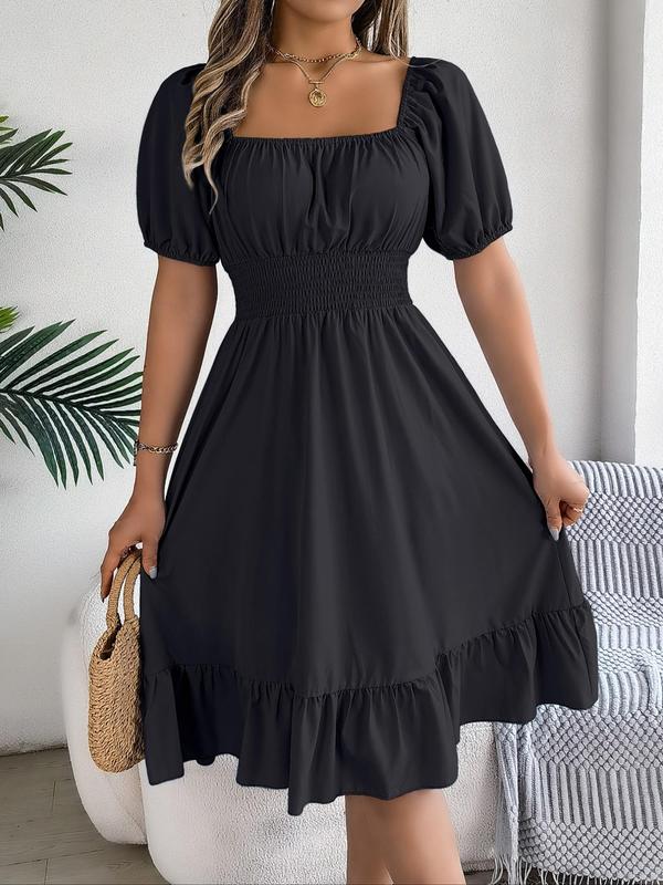 Women's Plain Ruffle Hem Shirred Puff Sleeve A Line Frenchy Style Dress, Elegant Short Sleeve Square Neck Midi Dress for Summer, Back To School Outfits, Summer Dresses, Summer Outfits 2024, Ladies Dress for Beach Holiday, Vintage Clothing